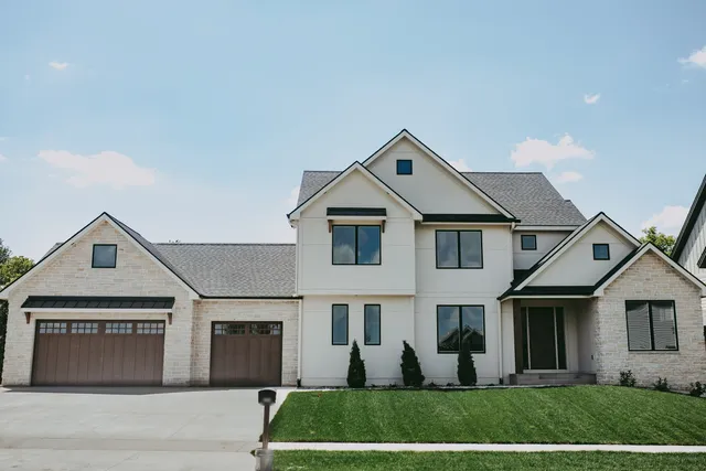 Scenic Oaks SW — photo 1