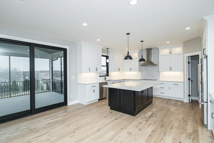 Summit Pine — 5 Bed • 3.5 Bath • Two Story