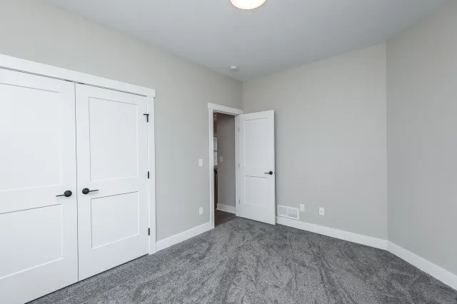 Fieldstone — photo 36